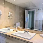 Coral Apartamento 4*