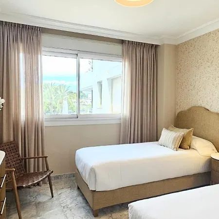 Apartment Coral 4*