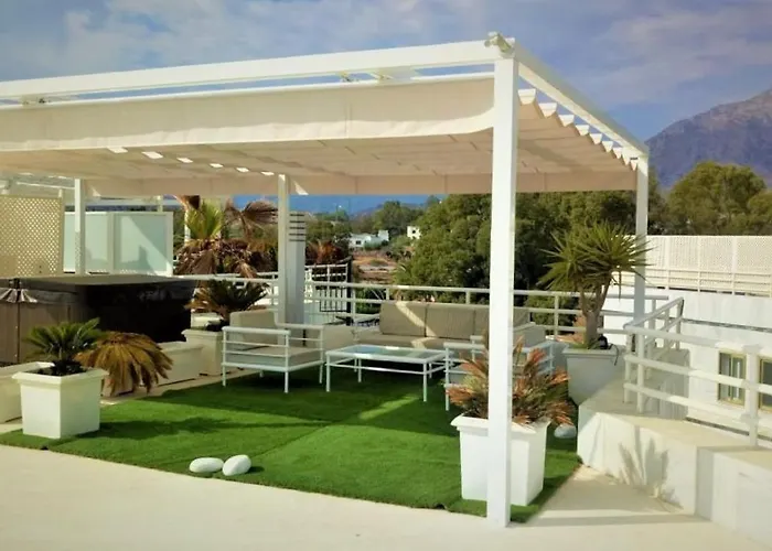 شقة كورال بيتش الفندقية بخدمة ذاتية ماربيا