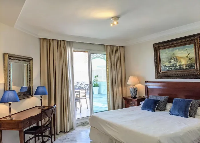 Coral Marbella