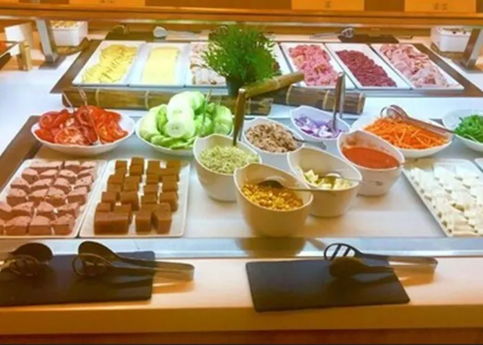 كورال بيتش الفندقية بخدمة ذاتية شقة 4*