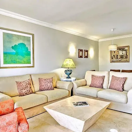 Apartment Coral