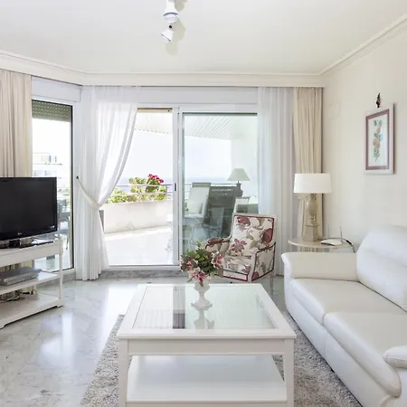 Coral Marbella